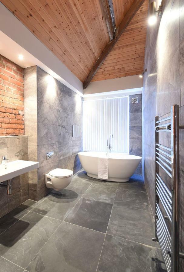 Stunning Penthouse Slps 20 Apartamento Manchester Exterior foto