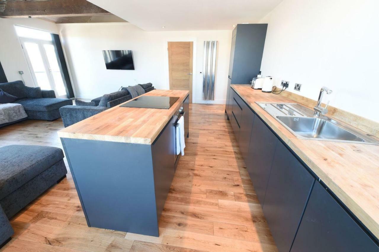 Stunning Penthouse Slps 20 Apartamento Manchester Exterior foto