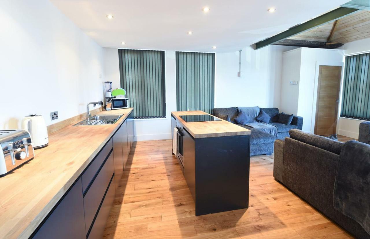Stunning Penthouse Slps 20 Apartamento Manchester Exterior foto